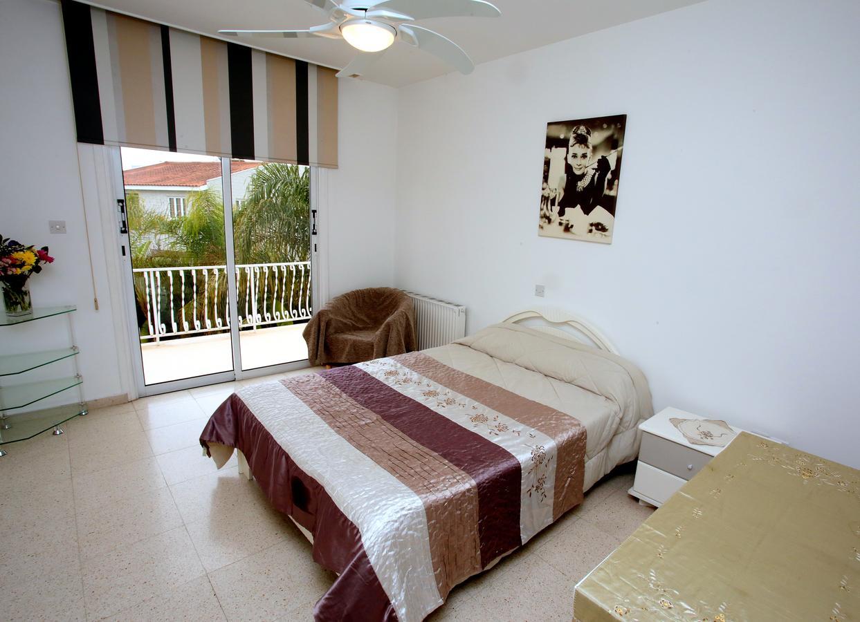 The White House Villa Larnaca Exteriör bild