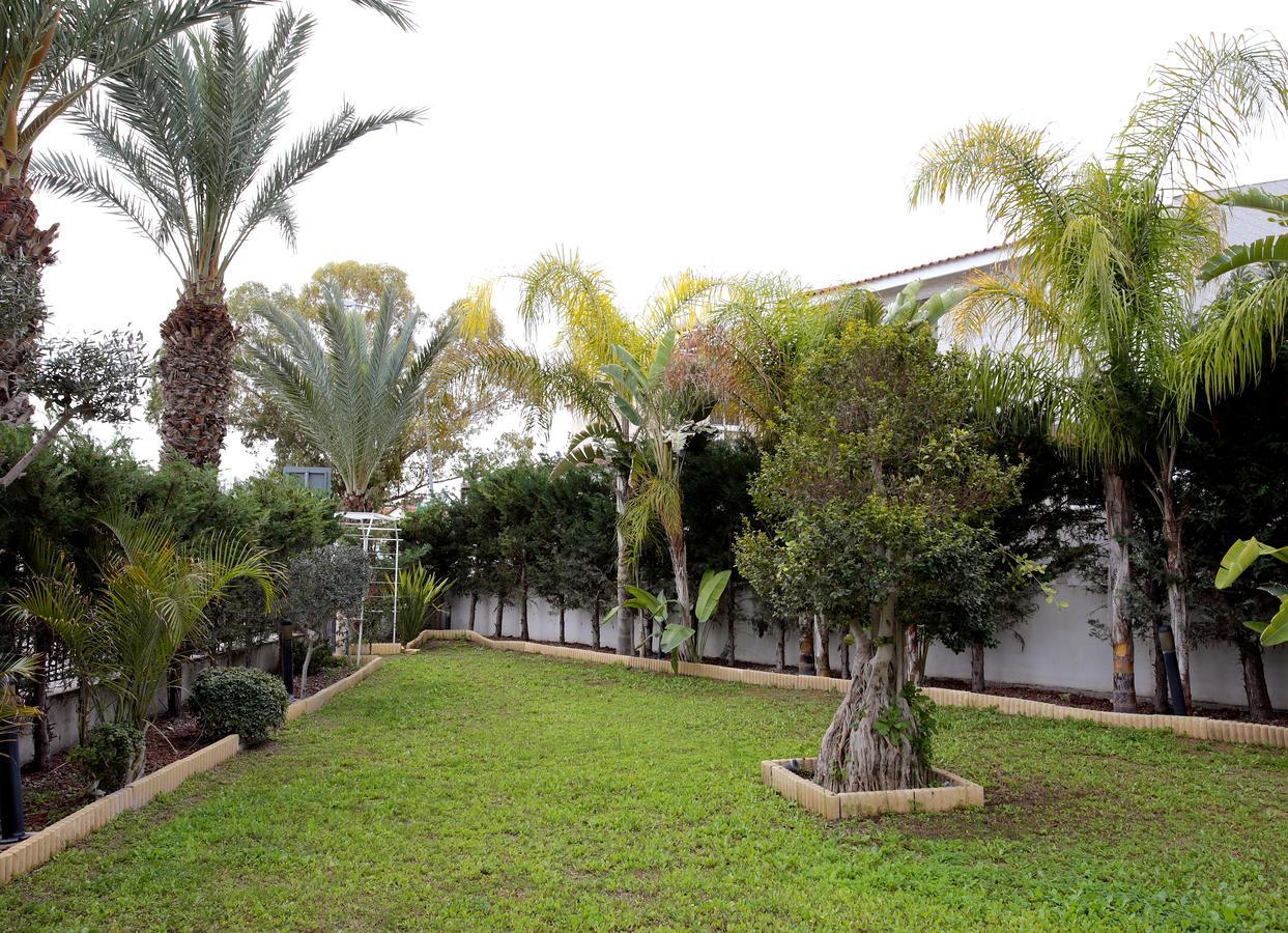 The White House Villa Larnaca Exteriör bild